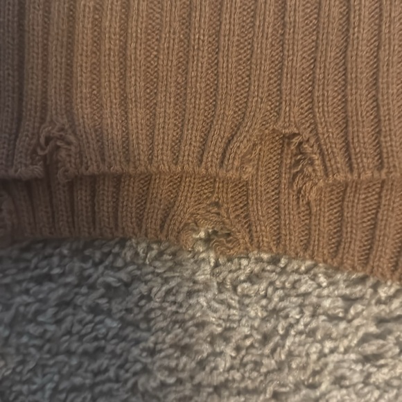 Brown Sweater - Picture 5 of 5